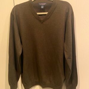 Roundtree & Yorke Chocolate Brown V-Neck Sweater Classic Knit Size L